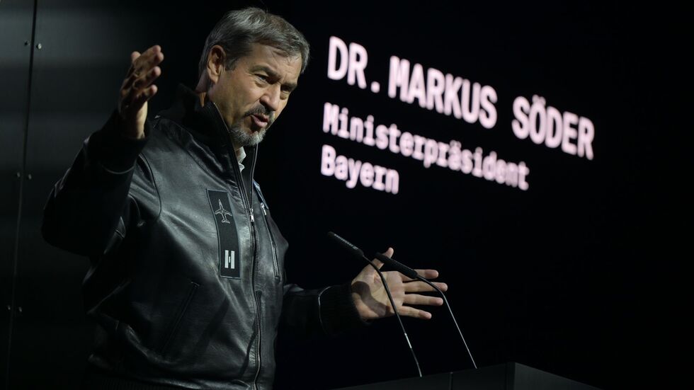 Immer häufiger wechselt Markus Söder für seine Termine die Garderobe passend zum Thema. (Archivbild) Immer häufiger wechselt Markus Söder für seine Termine die Garderobe passend zum Thema. (Archivbild)