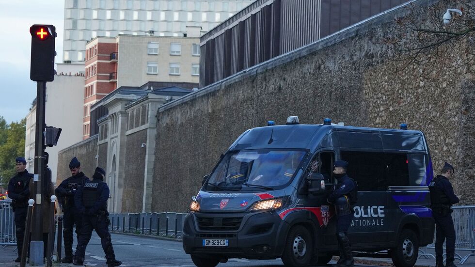Sarkozy sitzt im Pariser Gefängnis La Santé ein. Sarkozy sitzt im Pariser Gefängnis La Santé ein.