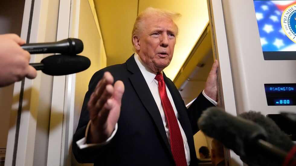 US-Präsident Donald Trump spricht sich für ein Einfrieren des Frontverlaufs aus. US-Präsident Donald Trump spricht sich für ein Einfrieren des Frontverlaufs aus.
