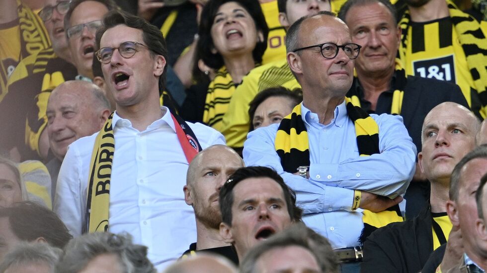 Als Besucher eines BVB-Spiels im Mai 2023: Bundeskanzler Friedrich Merz. (Archiv) Als Besucher eines BVB-Spiels im Mai 2023: Bundeskanzler Friedrich Merz. (Archiv)