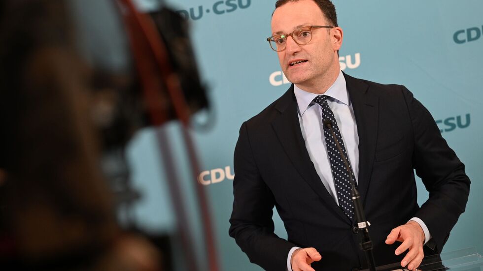 Unionsfraktionschef Jens Spahn zeigte sich am Nachmittag noch optimistisch.  Unionsfraktionschef Jens Spahn zeigte sich am Nachmittag noch optimistisch.