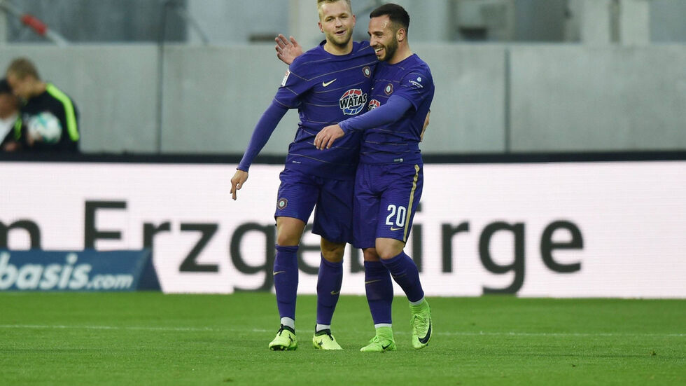 Pascal Köpke (links) erzielte den Siegteffer gegen Sandhausen (imago/Eibner)