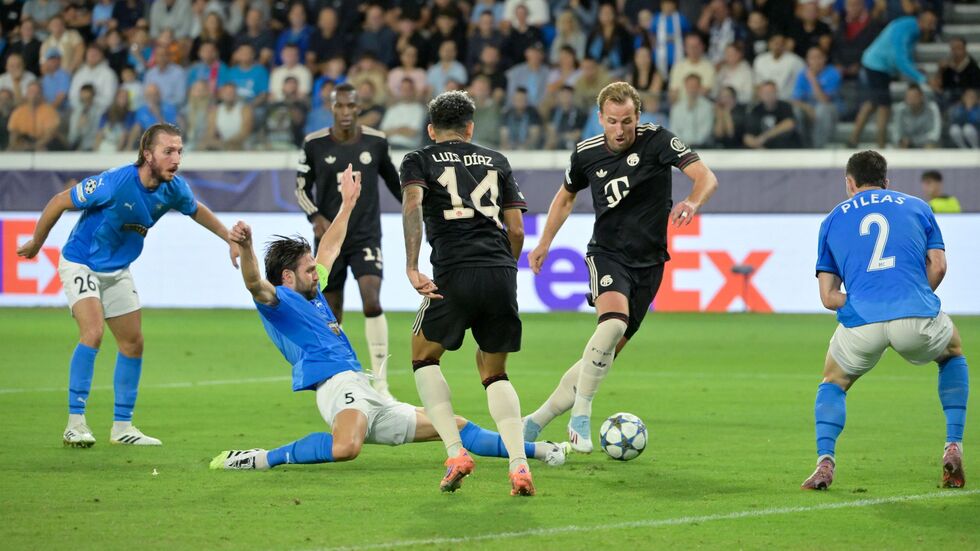 Ein Mann ist nicht zu stoppen: Harry Kane eilt von Tor zu Tor, hier bei seinem famosen Sololauf beim 5:1 der Bayern gegen den FC Pafos.  Ein Mann ist nicht zu stoppen: Harry Kane eilt von Tor zu Tor, hier bei seinem famosen Sololauf beim 5:1 der Bayern gegen den FC Pafos.