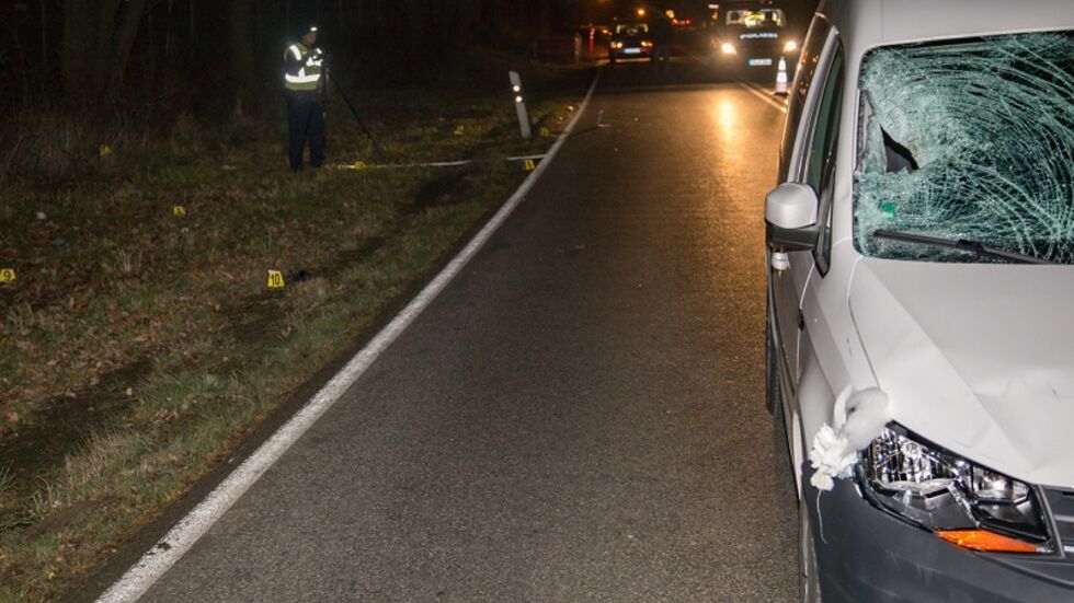 Die Polizei ermittelt zum Unfallhergang. (c) Daniel Unger/Medienservice Erzgebirge Die Polizei ermittelt zum Unfallhergang. (c) Daniel Unger/Medienservice Erzgebirge