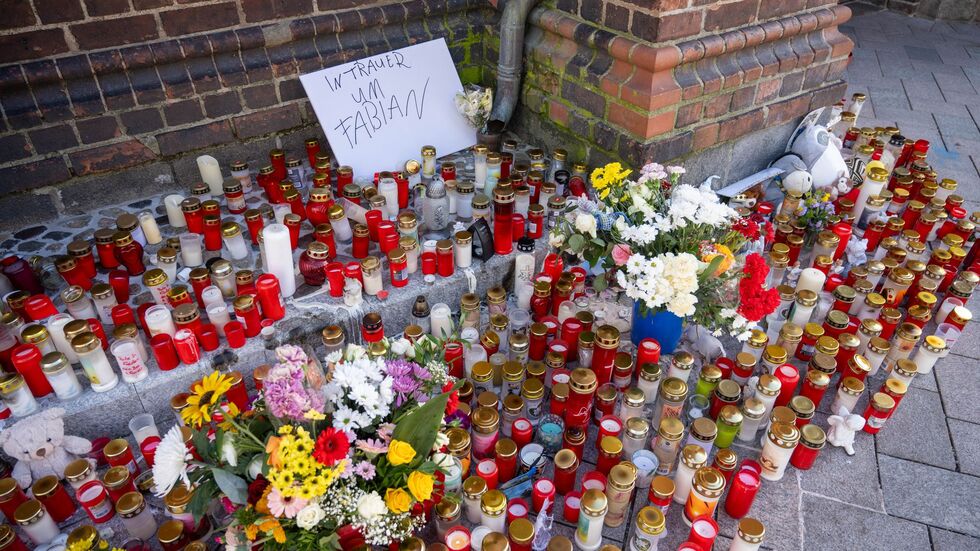 Die Anteilnahme an dem Tod des achtjährigen Fabian ist groß.  Die Anteilnahme an dem Tod des achtjährigen Fabian ist groß.