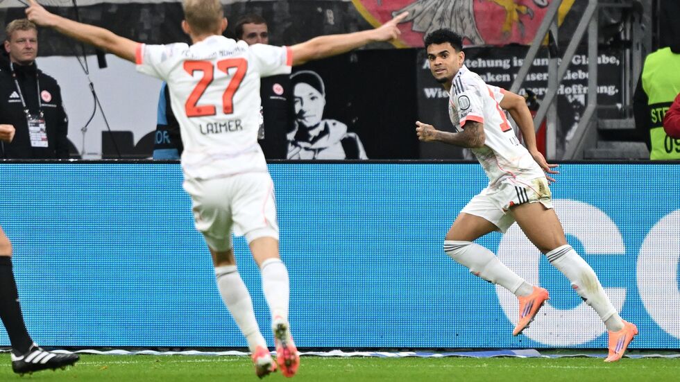 Bayerns Luis Díaz war mit zwei Toren und einer Vorlage Matchwinner in Frankfurt. Bayerns Luis Díaz war mit zwei Toren und einer Vorlage Matchwinner in Frankfurt.