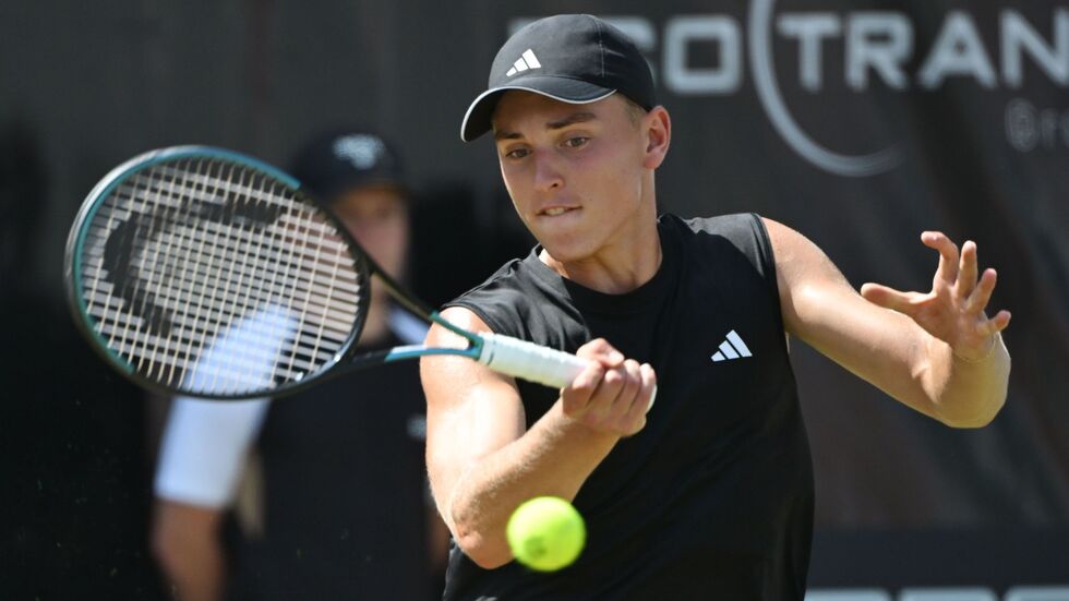 Justin Engel absolvierte als zweitjüngster deutscher Spieler der Geschichte ein Davis-Cup-Spiel. (Archivbild) Justin Engel absolvierte als zweitjüngster deutscher Spieler der Geschichte ein Davis-Cup-Spiel. (Archivbild)