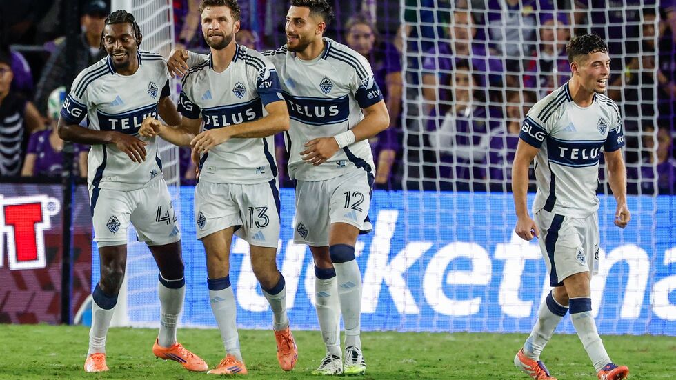 Thomas Müller jubelt mit den Vancouver Whitecaps über seinen Treffer in der Nachspielzeit zum 2:1-Erfolg in Orlando. Thomas Müller jubelt mit den Vancouver Whitecaps über seinen Treffer in der Nachspielzeit zum 2:1-Erfolg in Orlando.