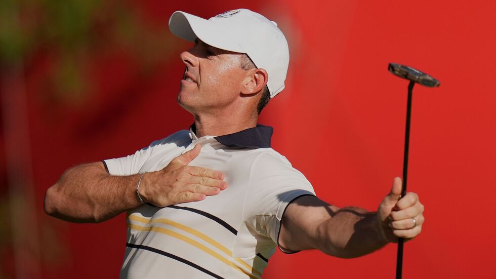 Verlor sein Match gegen Scottie Scheffler, konnte am Ende aber dennoch über den Titel jubeln: Rory McIlroy. Verlor sein Match gegen Scottie Scheffler, konnte am Ende aber dennoch über den Titel jubeln: Rory McIlroy.