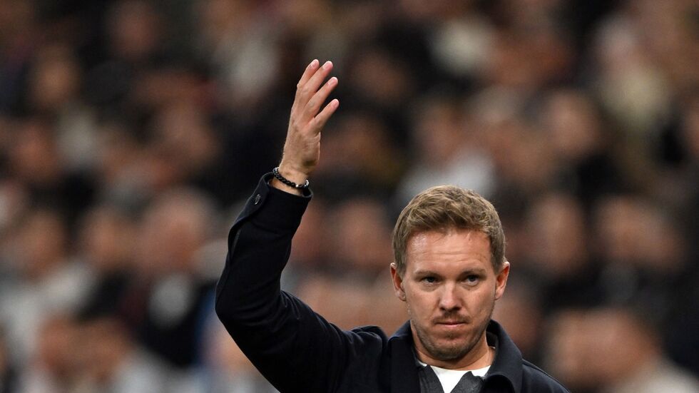 Julian Nagelsmann stellt sich auf ein kniffliges Auswärtsspiel ein.  Julian Nagelsmann stellt sich auf ein kniffliges Auswärtsspiel ein.