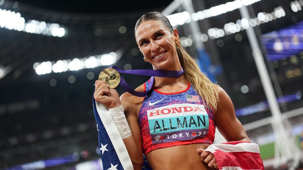 Die Amerikanerin Valarie Allman jubelt über Diskus-Gold. Die Amerikanerin Valarie Allman jubelt über Diskus-Gold.