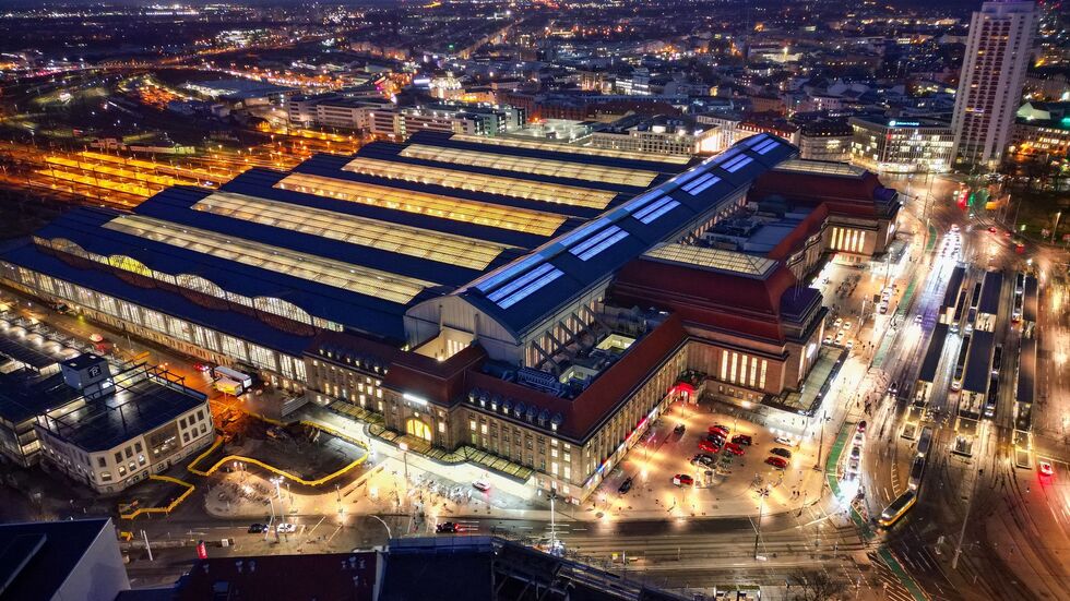 Am Leipziger Hauptbahnhof gilt an Wochenenden ein Verbot von Messern. (Archivbild)