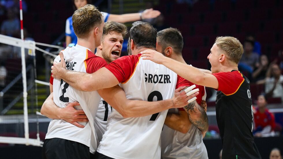 Die Erleichterung beim deutschen Team war groß. Die Erleichterung beim deutschen Team war groß.