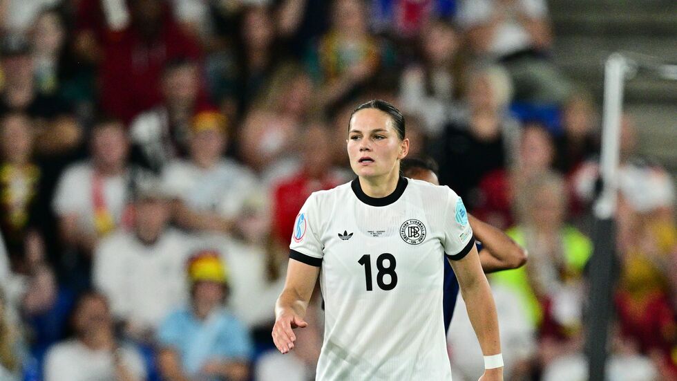 Leipzigs Giovanna Hoffmann könnte das Halbfinale der Nations League verpassen. Leipzigs Giovanna Hoffmann könnte das Halbfinale der Nations League verpassen.