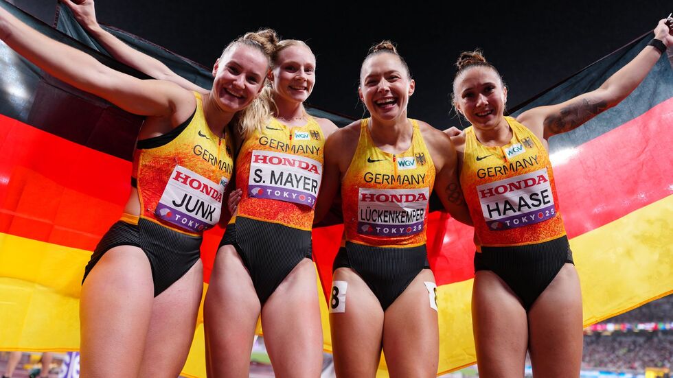 Gewannen WM-Bronze: Sophia Junk, Sina Mayer, Gina Lückenkemper und Rebekka Haase (v. l.). Gewannen WM-Bronze: Sophia Junk, Sina Mayer, Gina Lückenkemper und Rebekka Haase (v. l.).