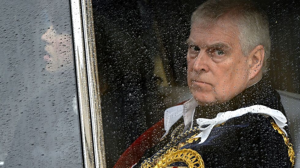 Prinz Andrew legt im Zuge des Epstein-Skandals Titel und Ehrungen ab. (Archivbild) Prinz Andrew legt im Zuge des Epstein-Skandals Titel und Ehrungen ab. (Archivbild)