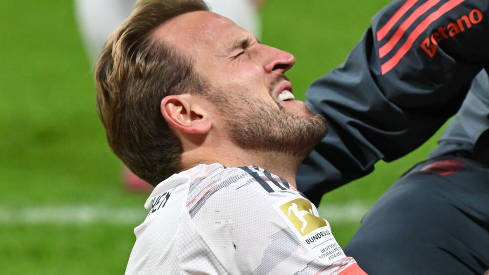 Stürmer-Star Harry Kane gab schnell Entwarnung - und sorgte für einen Bundesliga-Rekord. Stürmer-Star Harry Kane gab schnell Entwarnung - und sorgte für einen Bundesliga-Rekord.