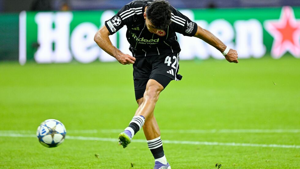 Brachte Eintracht Frankfurt in Führung: Can Uzun. Brachte Eintracht Frankfurt in Führung: Can Uzun.