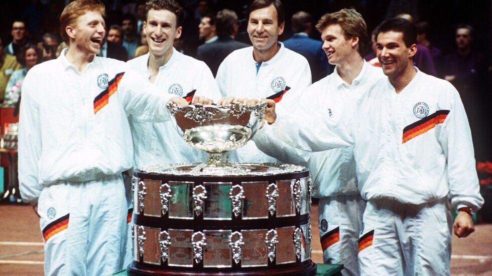 Der frühere Davis-Cup-Teamchef Niki Pilic ist im Alter von 86 Jahren gestorben. Der frühere Davis-Cup-Teamchef Niki Pilic ist im Alter von 86 Jahren gestorben.