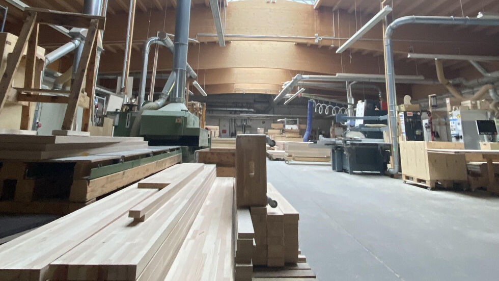 Produktionshalle. Produktionshalle.