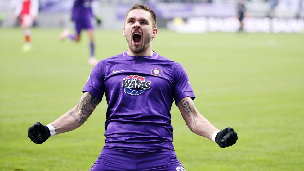 Pascal Testroet erzielte beim 3:0 gegen Union Berlin alle drei Tore für Aue. Pascal Testroet erzielte beim 3:0 gegen Union Berlin alle drei Tore für Aue.