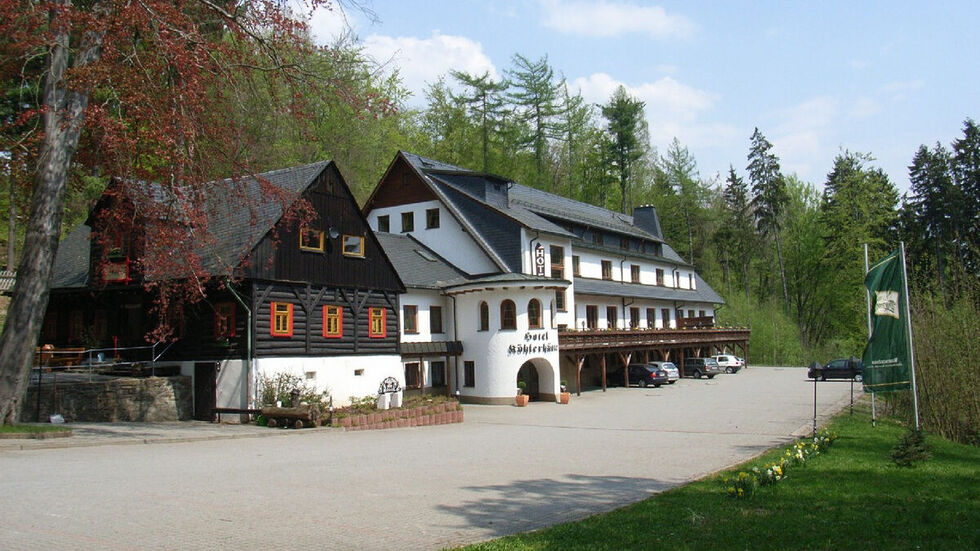 Zwei Wochen ist die Köhlerhütte wegen Umbau geschlossen. (Foto: Köhlerhütte Fürstenbrunn) Die Köhlerhütte in Waschleithe