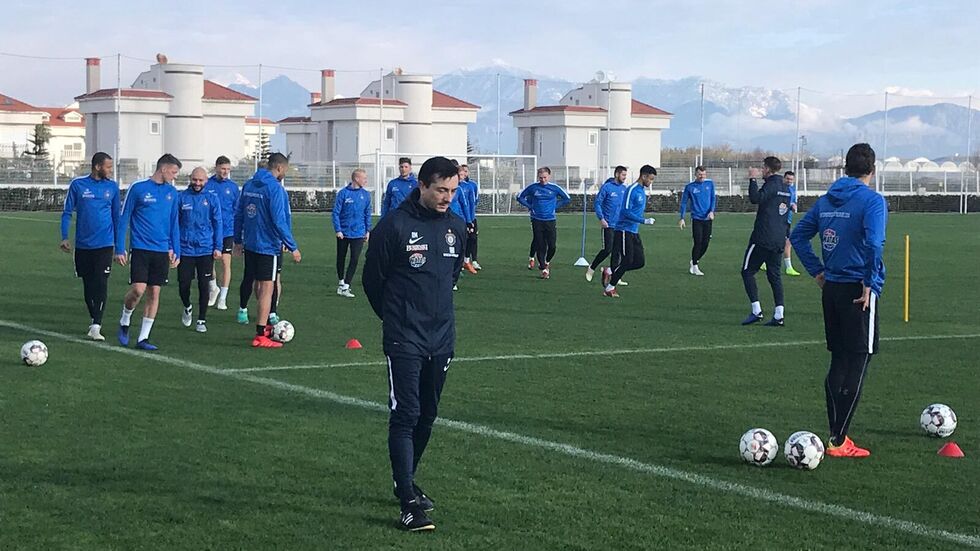 Die Veilchen bei der ersten Trainingseinheit im türkischen Belek. (c) Sebastian Wutzler