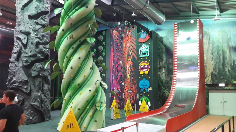 Auf einer Fläche von mehr als 3.500 Quadratmetern können sich Groß & Klein in einem sechsstöckigem Abenteuer-Labyrinth vergnügen. © Janis Müller
 Auf einer Fläche von mehr als 3.500 Quadratmetern können sich Groß & Klein in einem sechsstöckigem Abenteuer-Labyrinth vergnügen. © Janis Müller