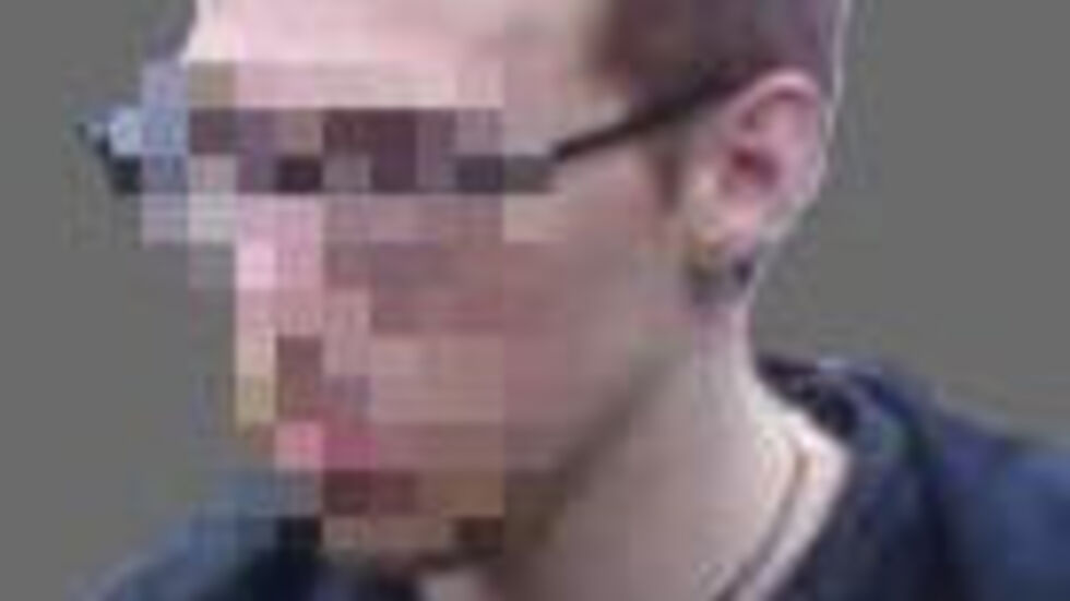 Ein Fahndungsfoto der Polizei von 2012: Der mittlerweile 36-jährige Mörder soll heute (seit Januar) unter anderem Namen irgendwo in Mitteldeutschland leben.