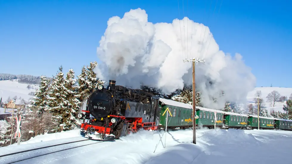 Die meisten Fahrgäste zählte die Fichtelbergbahn 2018 im Dezember. Die meisten Fahrgäste zählte die Fichtelbergbahn 2018 im Dezember.
