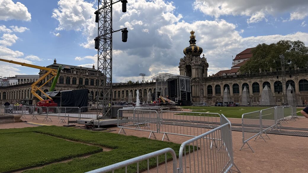 So sieht es am Montag vor den Konzerten im Zwinger aus.