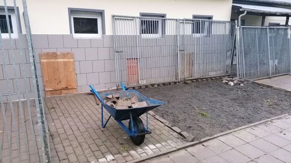 Die Außenbereiche sollen saniert werden. Dafür wird tatkräftige Unterstützung gesucht. Die Außenbereiche sollen saniert werden. Dafür wird tatkräftige Unterstützung gesucht.