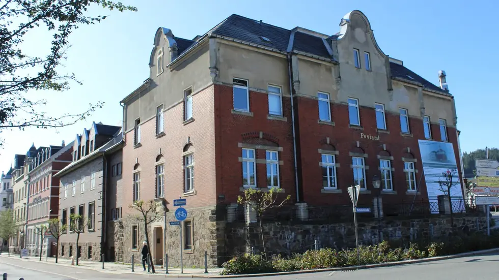 Ab 2019 wurde die Post zur Polyklinik.