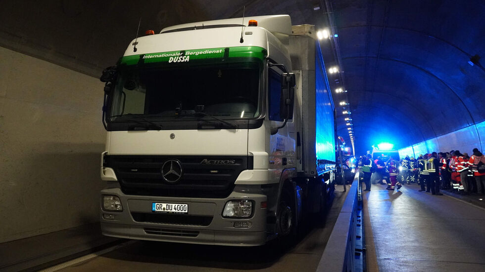 Blick in den Tunnel während der Übung.