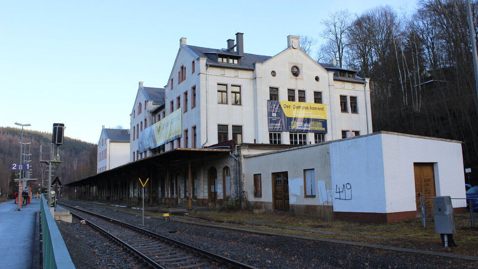 Am Bahnhof sollen noch dieses Jahr erste Arbeiten beginnen. © Sindy Einhorn