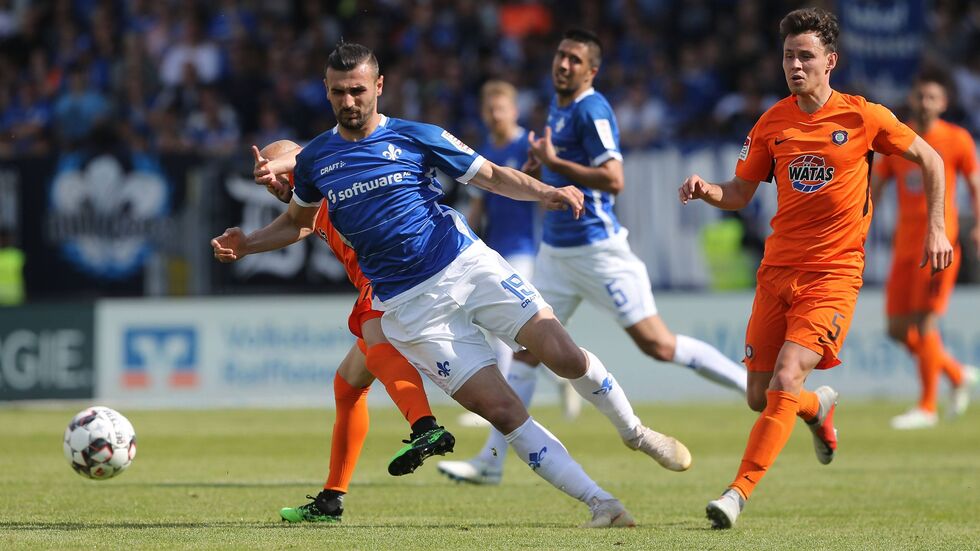 Erzgebirge Aue verliert zum Saisonabschluss mit 0:1 in Darmstadt. Erzgebirge Aue verliert zum Saisonabschluss mit 0:1 in Darmstadt.