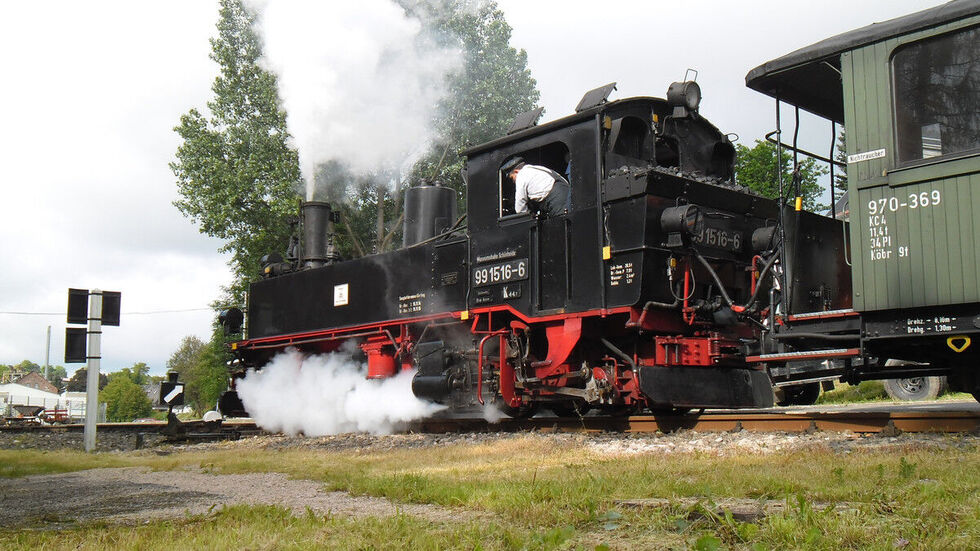 Ab Samstag dampft die Museumsbahn Schönheide wieder durchs Erzgebirge. © Archiv / M. Kapplick Ab Samstag dampft die Museumsbahn Schönheide wieder durchs Erzgebirge. © Archiv / M. Kapplick