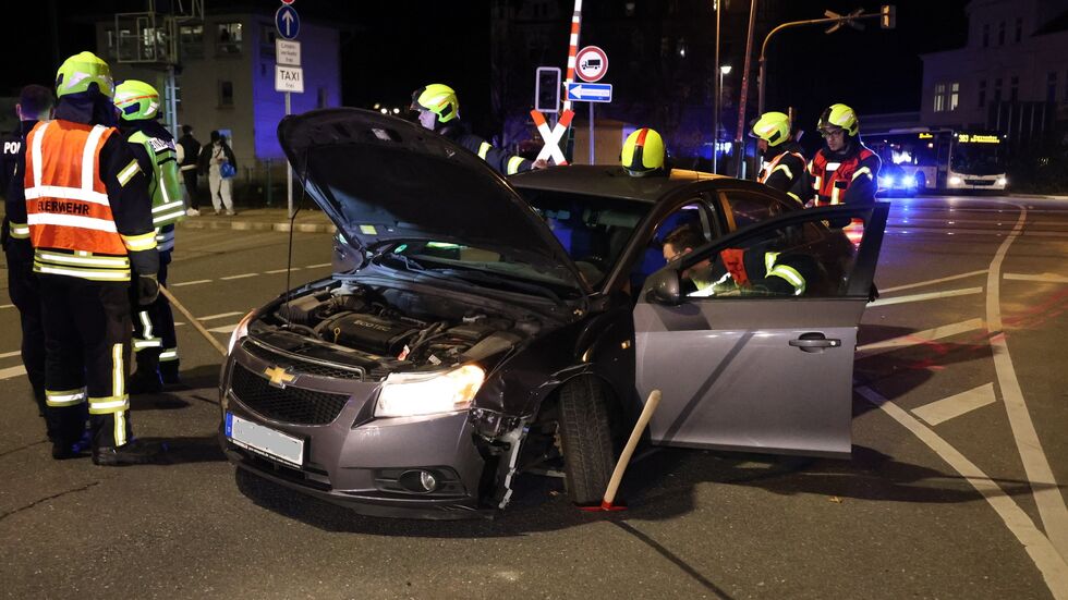 Der Chevrolet war mit einem Mercedes zusammengesstoßen.