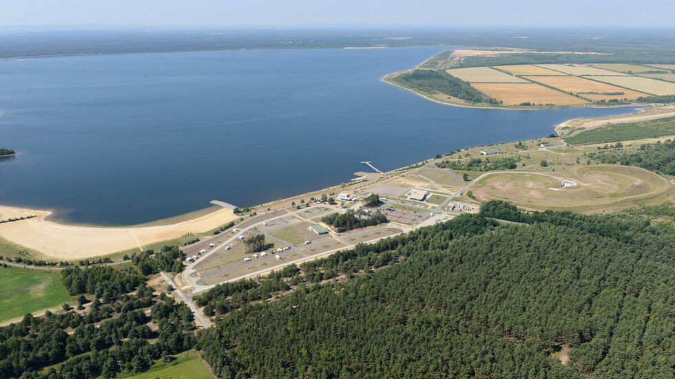 Das Familienhotel wird am Boxberger Seeufer errichtet. Das Familienhotel wird am Boxberger Seeufer errichtet.