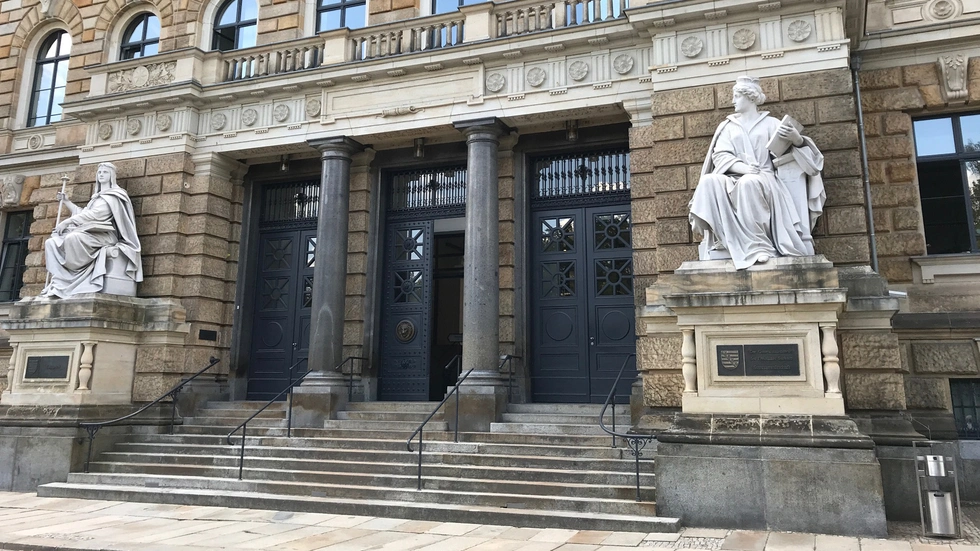 Der Sitz der Generalstaatsanwaltschaft in Dresden. Foto: Rocco Reichel Der Sitz der Generalstaatsanwaltschaft in Dresden. Foto: Rocco Reichel