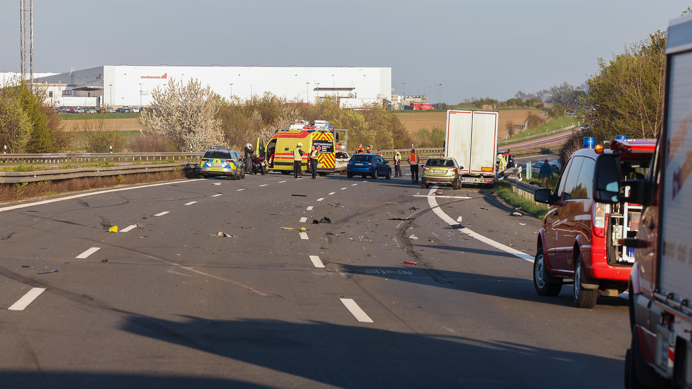 Am Freitagabend war die A4 mehrere Stunden Richtung Chemnitz voll gesperrt. 